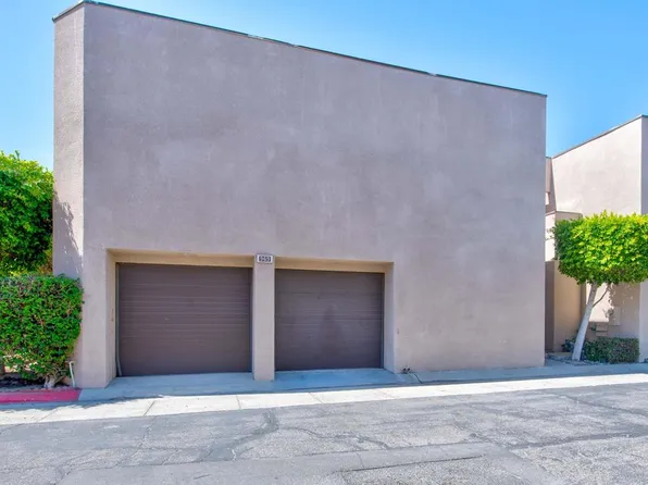 969 N Village Sq, Palm Springs, CA 92262