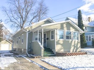 402 Center St, Ionia, MI 48846
