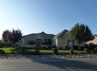 9935 Kapalua Ln, Elk Grove, CA 95624