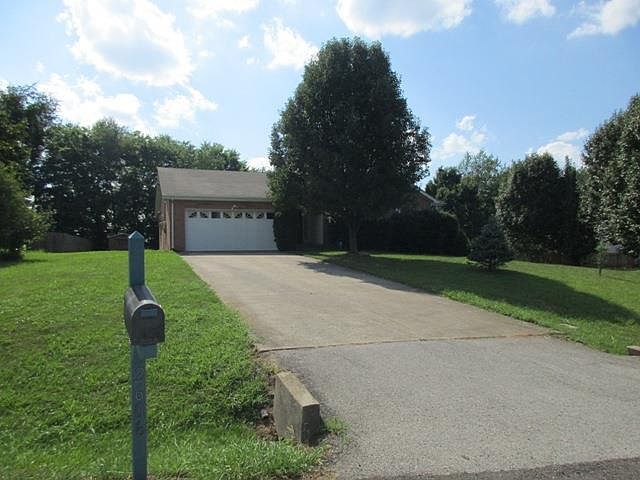 1st image of 2606 W Henderson Way