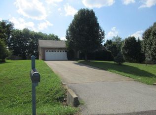 2606 W Henderson Way, Clarksville, TN 37042