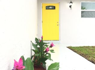 2211 Freedom St, Hollywood, FL 33020