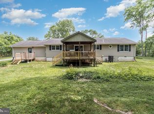 171 Limekiln Rd, Carlisle, PA 17015