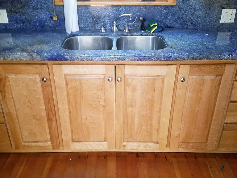 3445 Montrose Ave — Photo 9