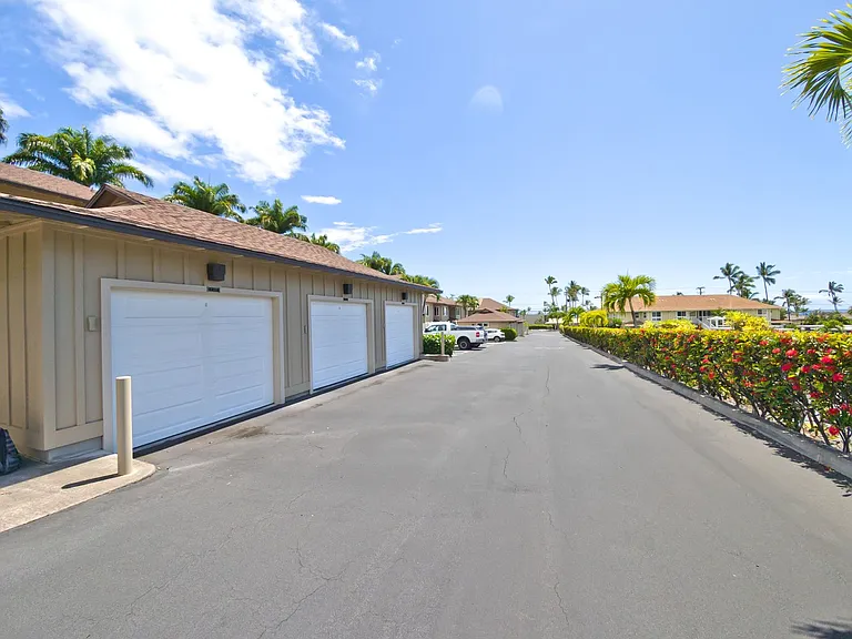 75-6025 Alii Dr #F102 — Photo 32