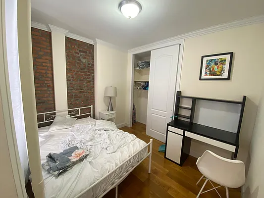 Rented by Oxford Property Group | media 10