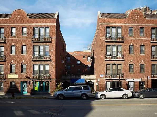 620 W. Addison St., 620 W Addison St APT 203, Chicago, IL 60613