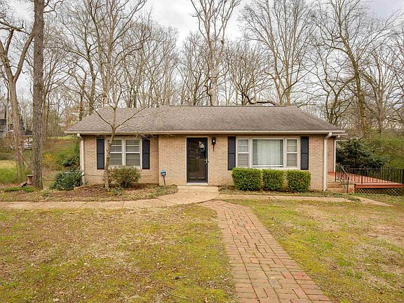 2nd image of 1165 Henson Dr