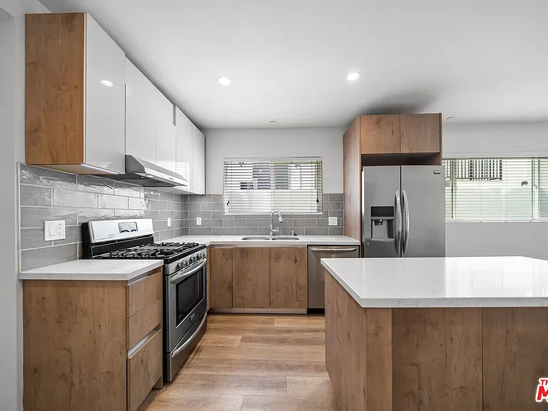 8532 Cashio St #101 — Photo 2