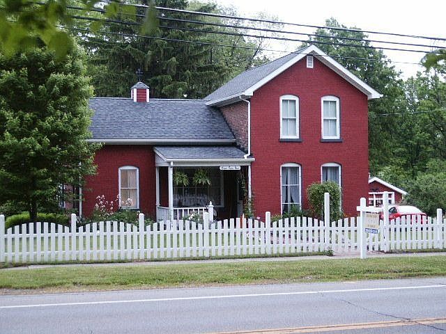 1st image of 859 Tallmadge Rd