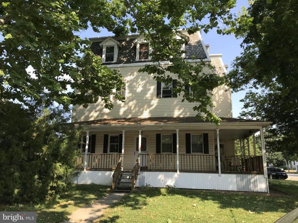 15 W Ridley Ave, Ridley Park, PA 19078