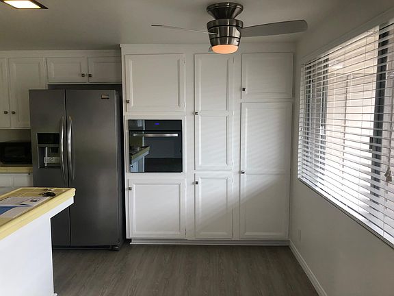 3rd image of 2940 W Carson St Unit 206