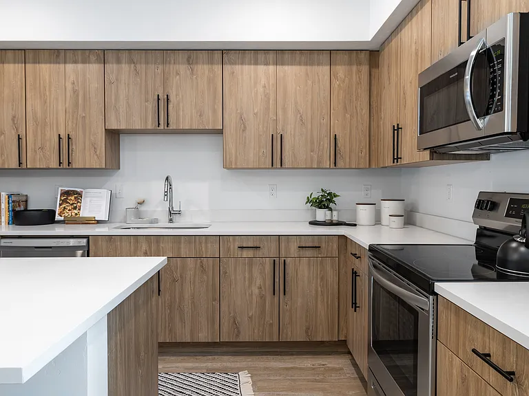 Broadstone Townhomes — Photo 14