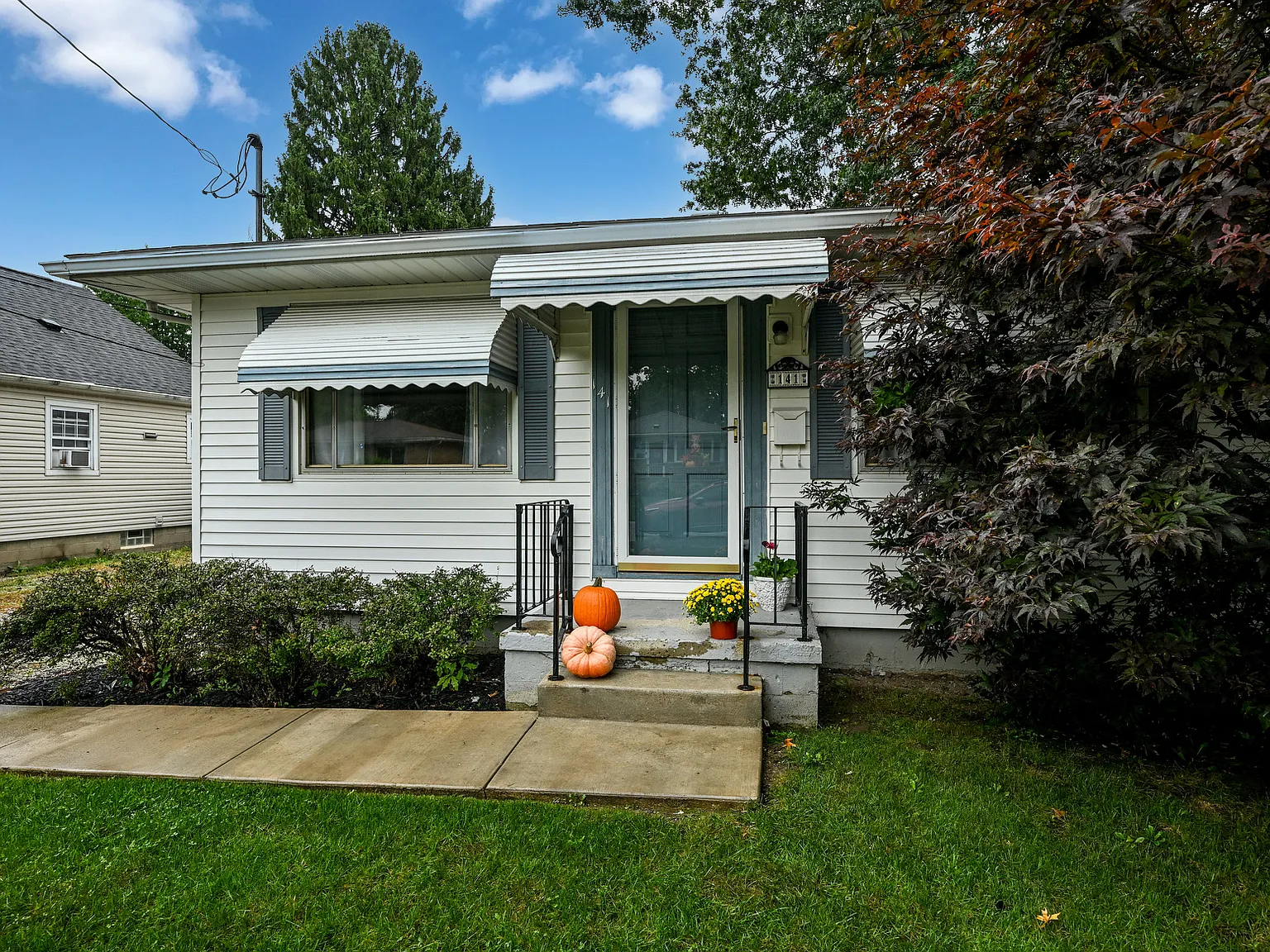 3 bed, 1232 sqft, $1,600 — Photo 1