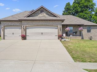 3367 N Wright Wood Ave, Springfield, MO 65803