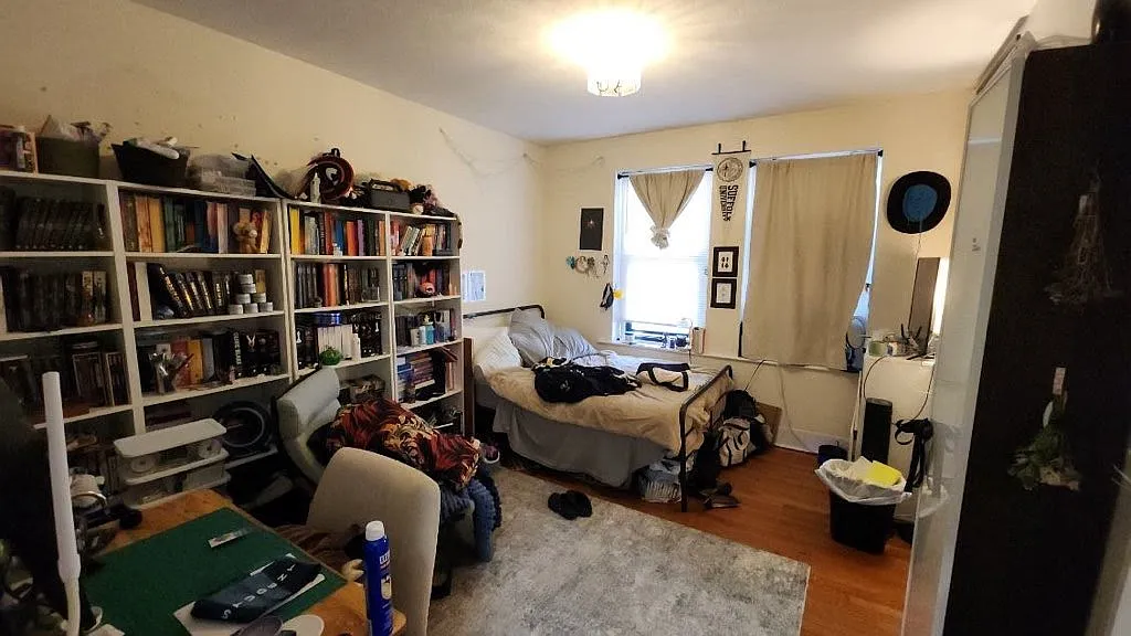 2 bed, 794 sqft, $3,250 — Photo 2