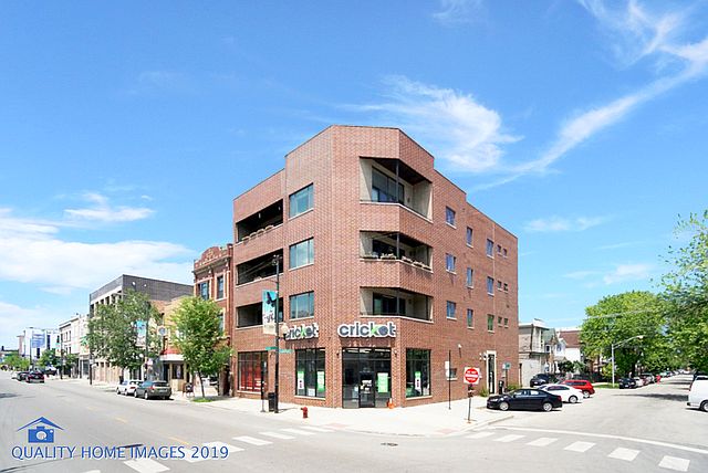 1st image of 2931 N Milwaukee Ave APT 3S