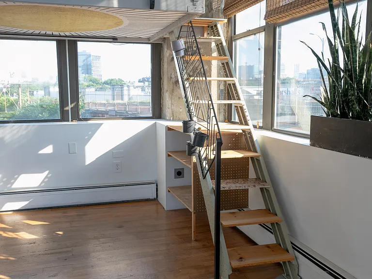 1 Fitchburg St #C300 — Photo 8