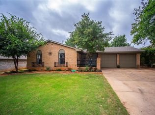 5412 NW 66th St, Warr Acres, OK 73132