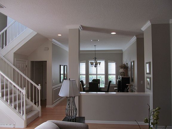 3rd image of 1405 Harrington Park Dr