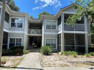 2155 NW 10th St #G, Gainesville, FL 32609