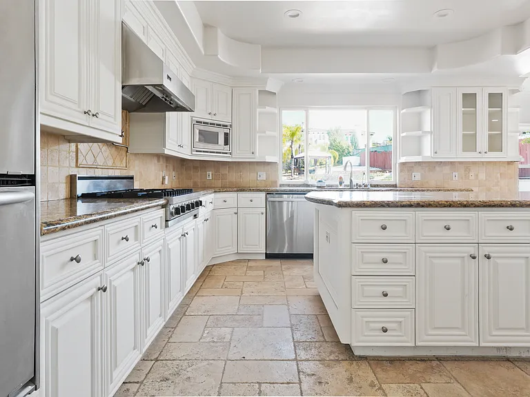 5128 Avenida Hacienda — Photo 19