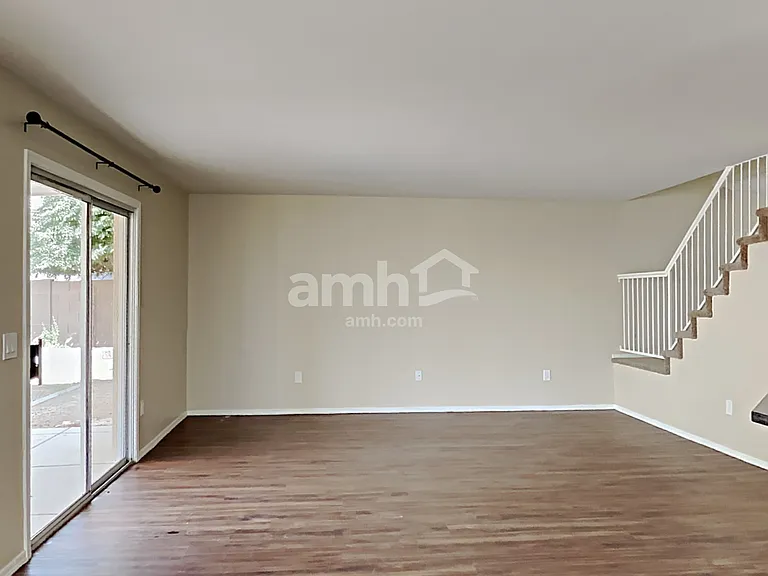 10460 E Obispo Ave — Photo 6