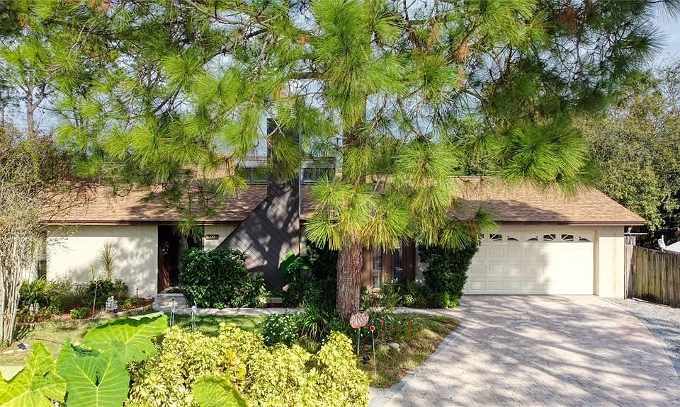 1st image of 8309 Vallejo Pl