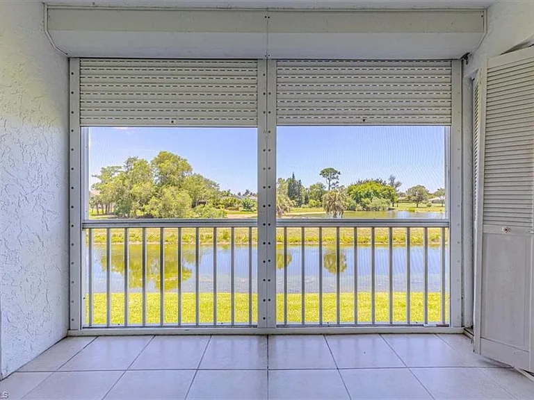 5483 Rattlesnake Hammock Rd #B201 — Photo 6
