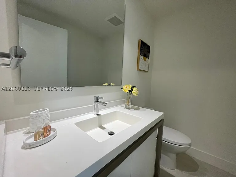 2000 Metropica Way #1105 — Photo 14