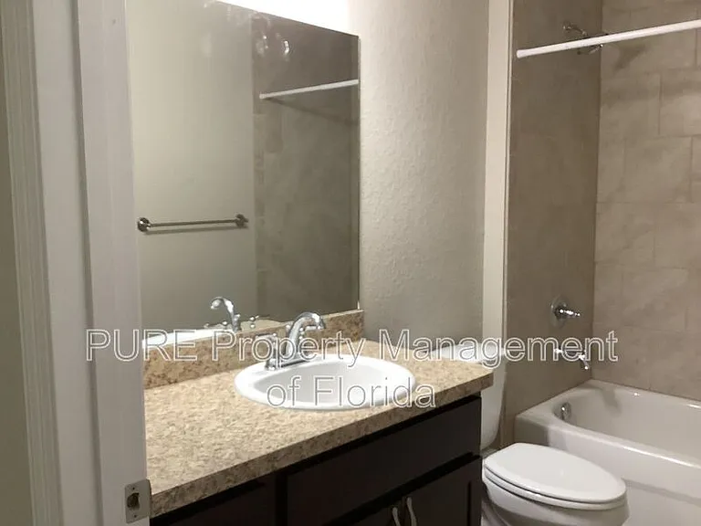14010 SW 79th Ter — Photo 16