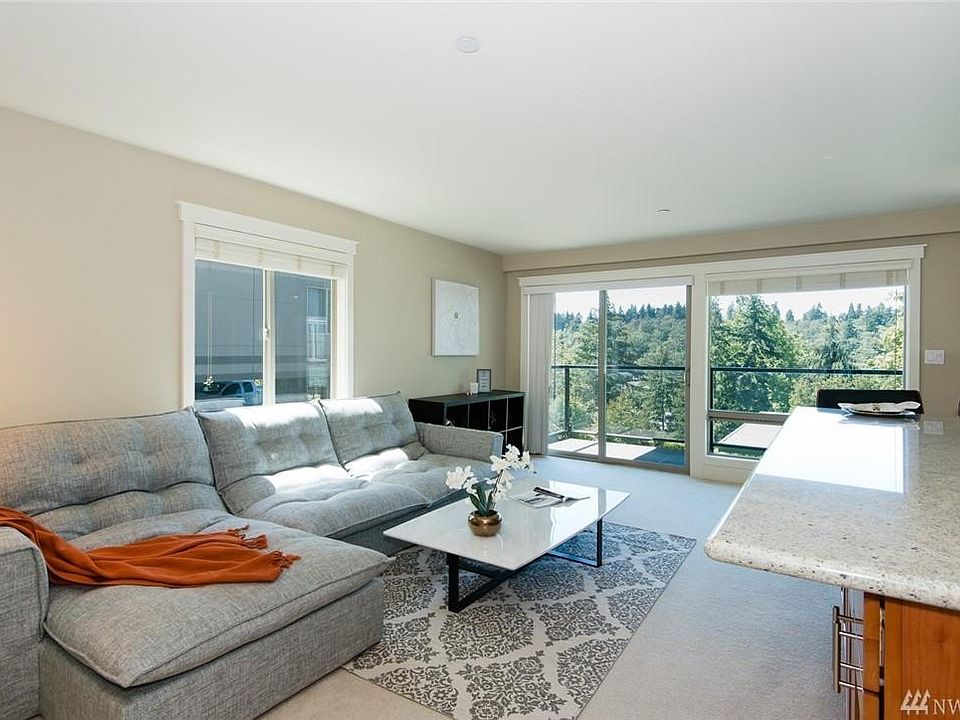 1st image of 3212 81st Pl SE