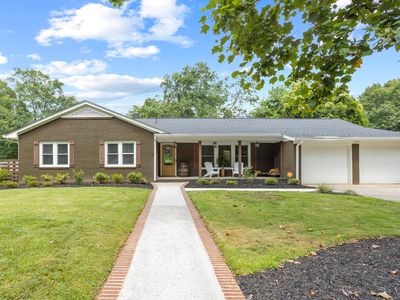 302 N B St, Easley, SC, 29640