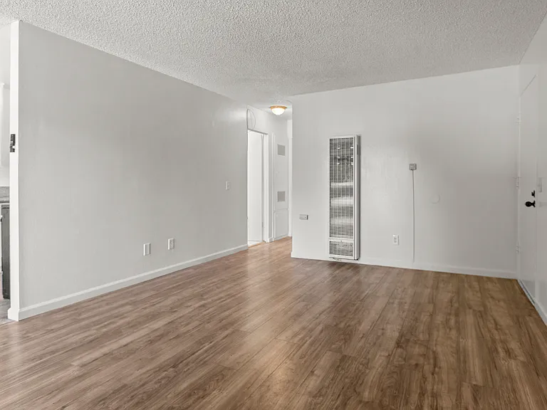 3375 Butterfield Ave #3375 — Photo 13
