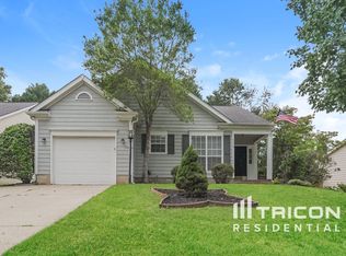 8529 Lockerbie Ln, Charlotte, NC 28215