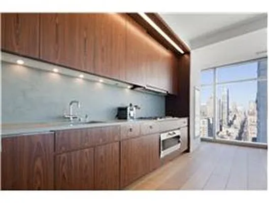 Rented by Douglas Elliman | media 24