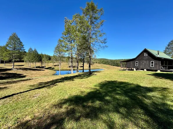 4832 Lovejoy Ln, Crawford, TN 38554