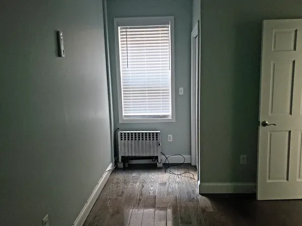 86-05 Northern Boulevard image 16 of 22