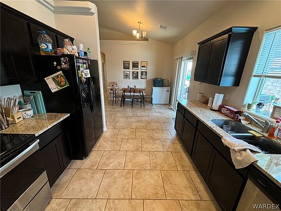 4th image of 3212 N Lomalai Street