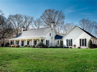 1019 Timber Ridge Rd, Kings Mountain, NC 28152