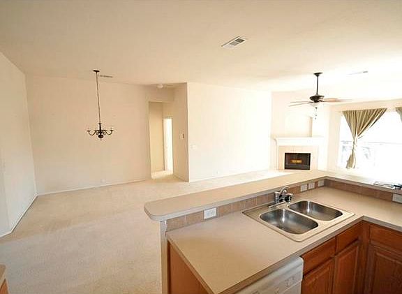 3rd image of 6001 Baldcypress Ct