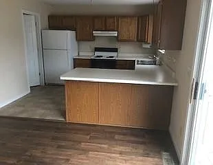 430 Spencer Rd — Photo 2