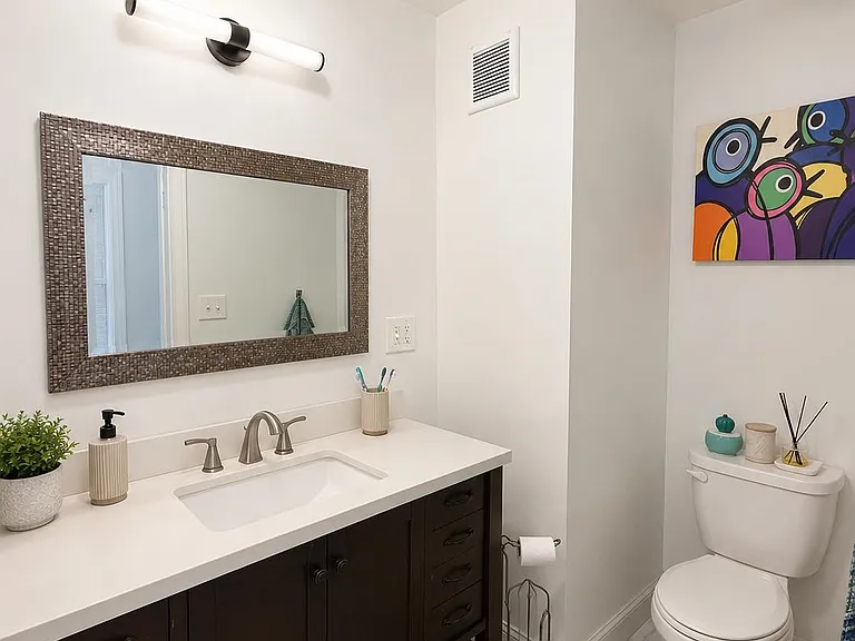 28 48th St #1 — Photo 5