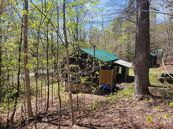 3rd image of 845 Bailey Hill Road