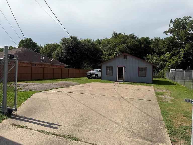 516 Battlebell Rd — Photo 15