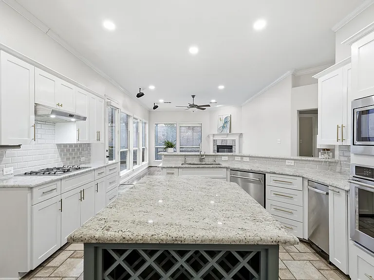 2917 Waterford Dr — Photo 20