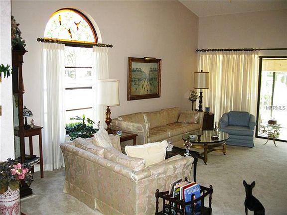 5th image of 3111 Windmoor Dr N