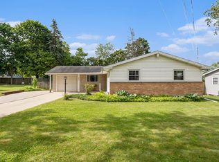 824 Forest St, Marshall, MI 49068