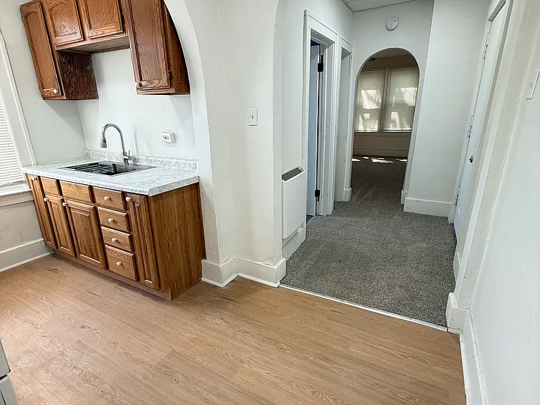 98 S Edith St #104 — Photo 3