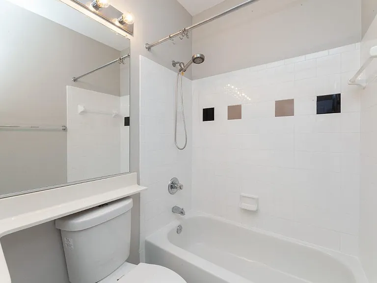 21807 Petworth Ct — Photo 26